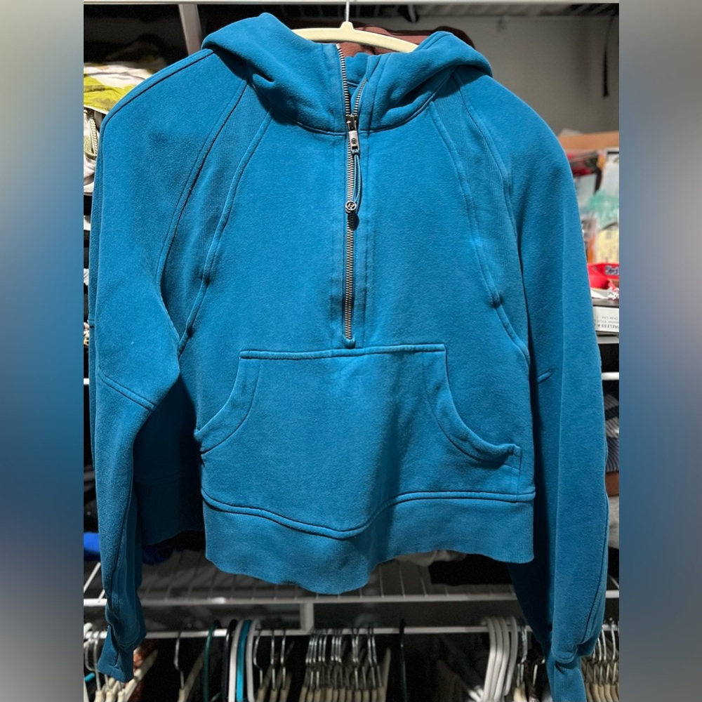 SOLD. Lululemon 1/4 zip scuba